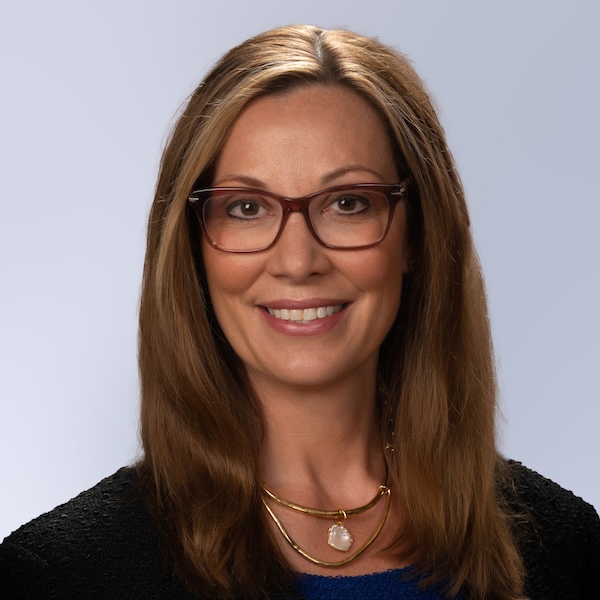 Photo de profil de Aimee DeCamillo, Head of Retirement, Global Wealth & Asset Management
