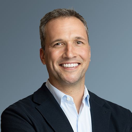 Photo de profil de Colin Simpson, Administrateur, Directeur Financier Groupe